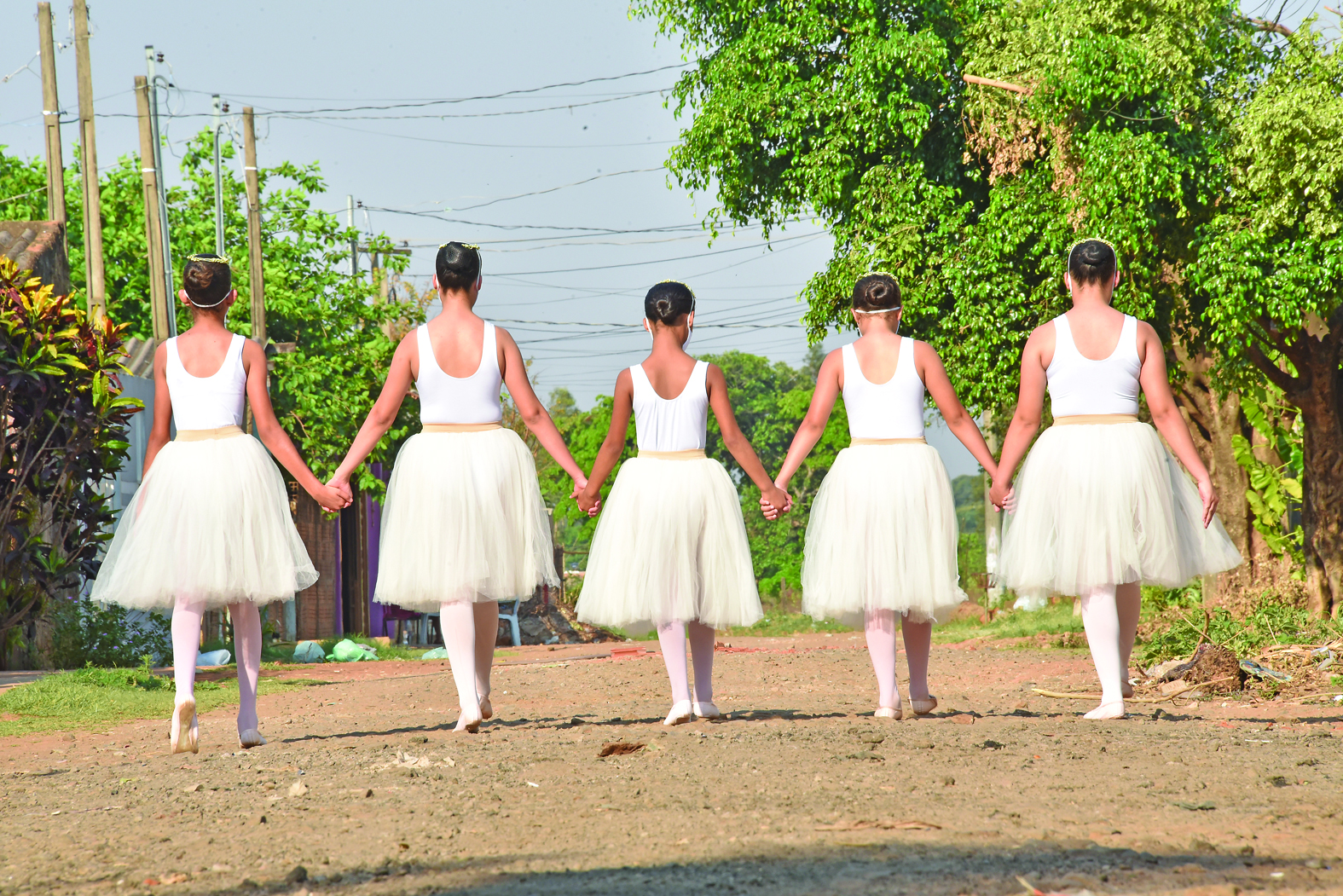Bailarinas do projeto Asas do Futuro 