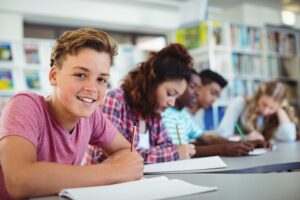 “Somos Futuro” escolhe estudantes para bolsas integrais