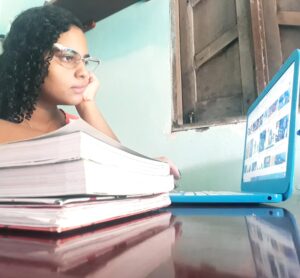 Projeto desenvolvido por estudantes oferece monitorias gratuitas a vestibulandos