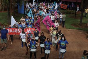 Greve professores Dourados