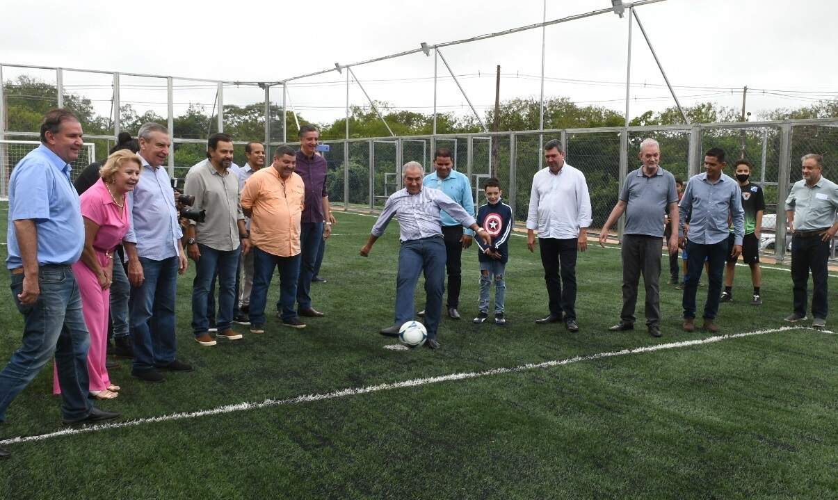 governador reinaldo azambuja governo estadual visita bonito ms investimento construcao empreendimento esporte interior ms mato grosso do sul