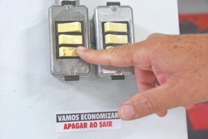 energia elétrica luz conta economia