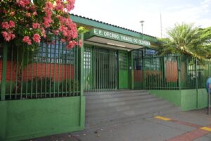 escola estadual