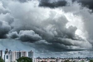 tempestades-raios-nublado-tempo-clima