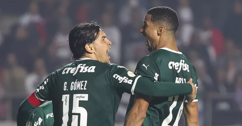 Gomez e Murilo comemorando os gols contra o São Paulo.  Foto: Cesar Greco/Ag.Palmeiras