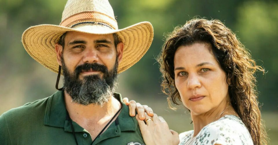 Alcides-Juliano-Cazarre-e-Maria-Bruaca-Isabel-Teixeira-em-Pantanal- novelas