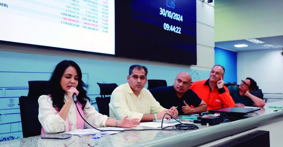 Secretária Márcia Helena Hokama durante audiência de prestação de contas aos vereadores - Foto: Izaias Medeiros/CMCG