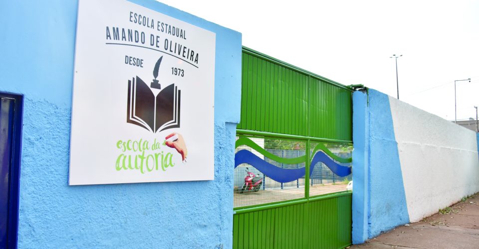 ESCOLA ESTADUAL - aulas