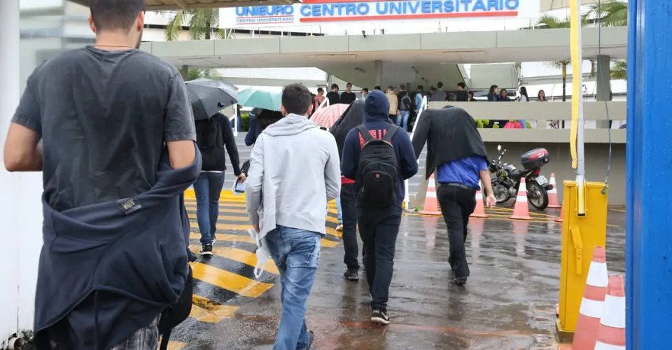 Acesso às notas deve ser feito por meio da Página do Participante. - Foto: Antonio Cruz/Agência Brasil