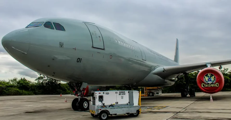 Avião leva 11 toneladas de alimentos não perecíveis.|Foto: FAB/Divulgação