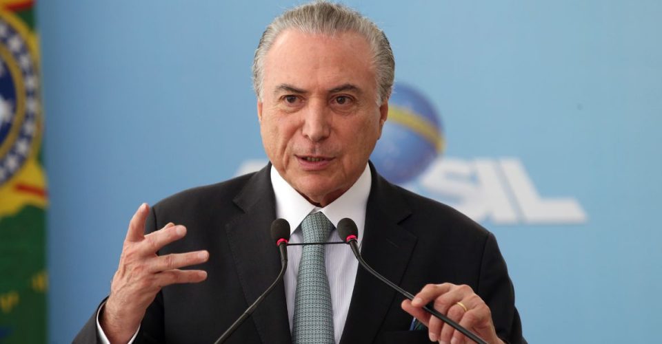 Michel Temer e Mario Abdo Benítez assinaram declaração para construção da ponte da Rota Bioceânica em 2018  | Foto: Antonio Cruz/Agência Brasil