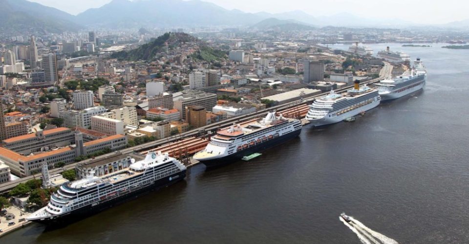 navio cruzeiro costa brasileira rio de janeiro pier maua