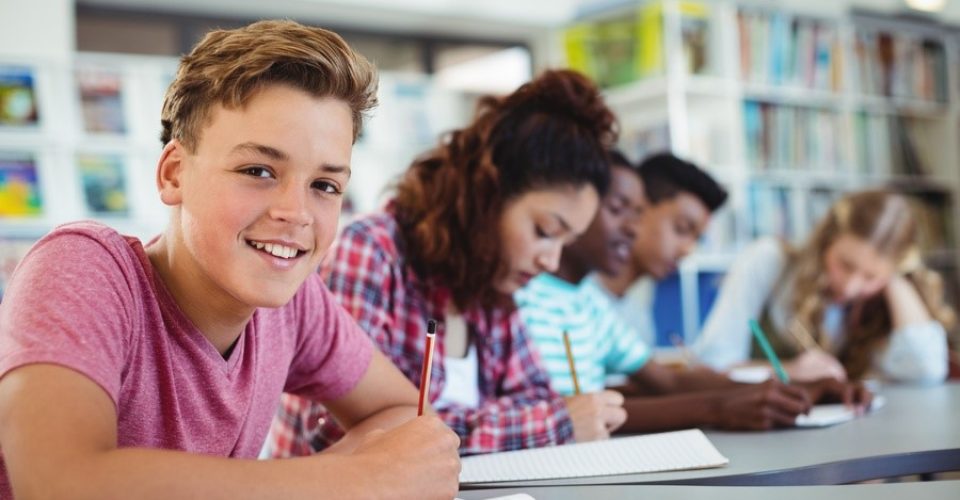 “Somos Futuro” escolhe estudantes para bolsas integrais