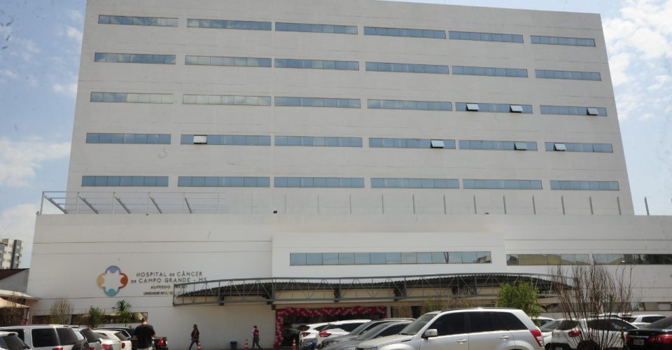 Alfredo Abrão hospital do câncer outubro rosa