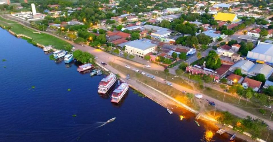 porto murtinho ms interior mato grosso do sul porto rio paraguai embarcacao navio rota hidroviaria