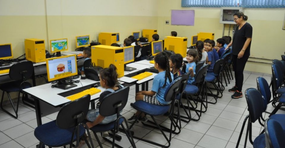 Convocados irão atuar na Rede Municipal de Ensino/(Divulgação/Semed)